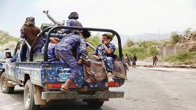 ​الحوثيون يهاجمون مديرية حريب وعينهم على المناطق النفطية في مأرب وشبوة